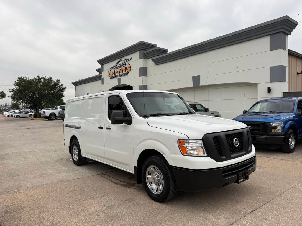 Nissan NV Cargo Vehicle Full-screen Gallery Image 25