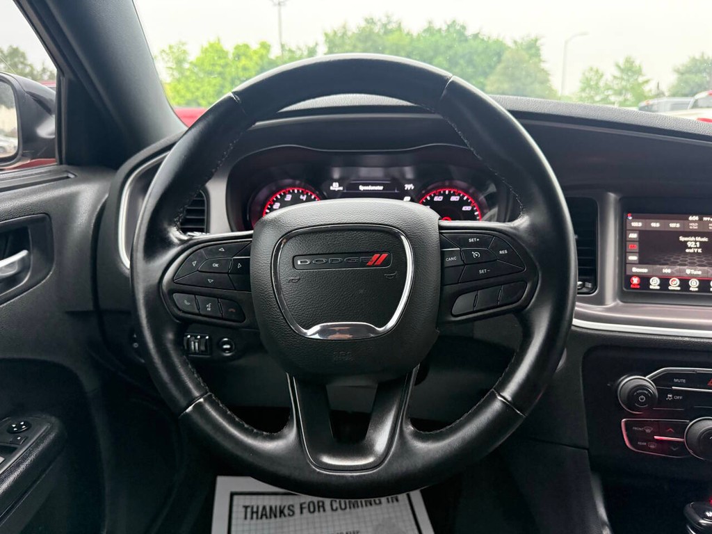 Dodge Charger Vehicle Full-screen Gallery Image 21