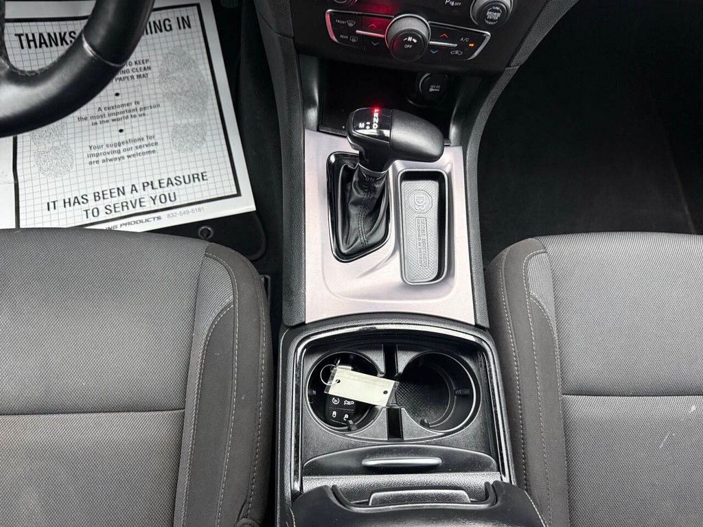 Dodge Charger Vehicle Full-screen Gallery Image 29