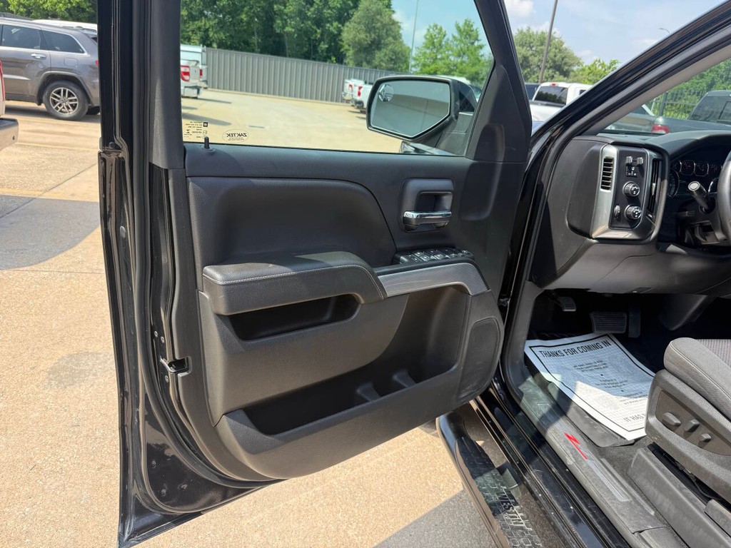 Chevrolet Silverado 1500 Vehicle Full-screen Gallery Image 08