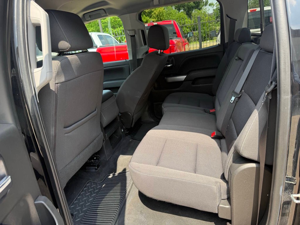 Chevrolet Silverado 1500 Vehicle Full-screen Gallery Image 13