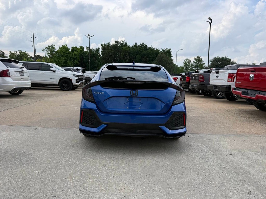 Honda Civic Hatchback Vehicle Full-screen Gallery Image 37