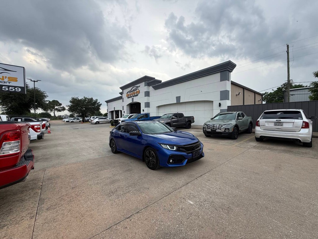 Honda Civic Hatchback Vehicle Full-screen Gallery Image 42