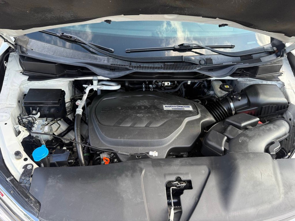 Honda Odyssey Vehicle Full-screen Gallery Image 34
