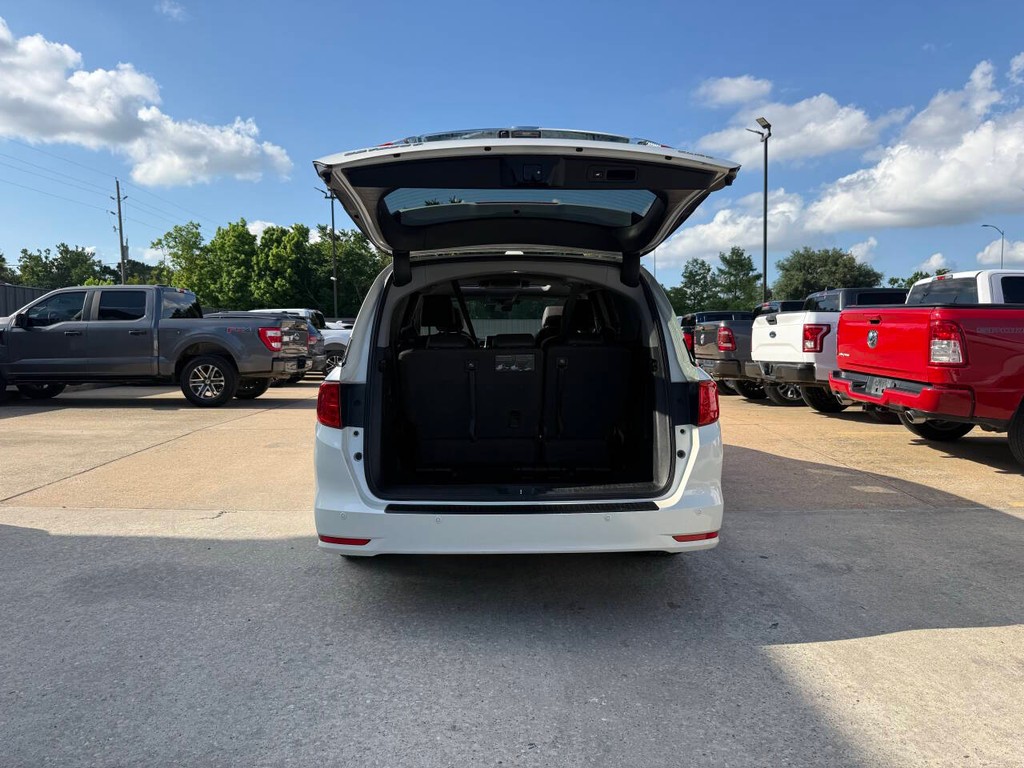 Honda Odyssey Vehicle Full-screen Gallery Image 36