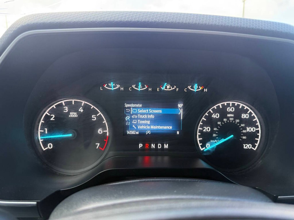 Ford F-150 Vehicle Full-screen Gallery Image 29