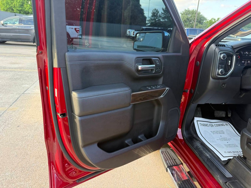 GMC Sierra 1500 Vehicle Full-screen Gallery Image 08