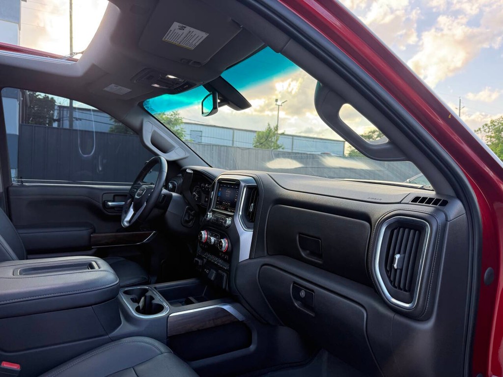 GMC Sierra 1500 Vehicle Full-screen Gallery Image 09