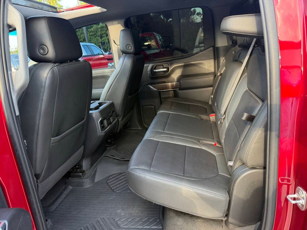 GMC Sierra 1500 Vehicle Full-screen Gallery Image 13