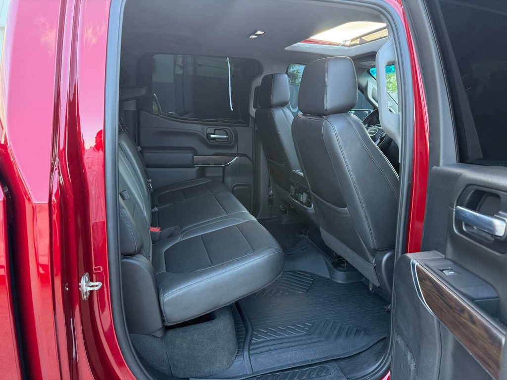 GMC Sierra 1500 Vehicle Full-screen Gallery Image 15