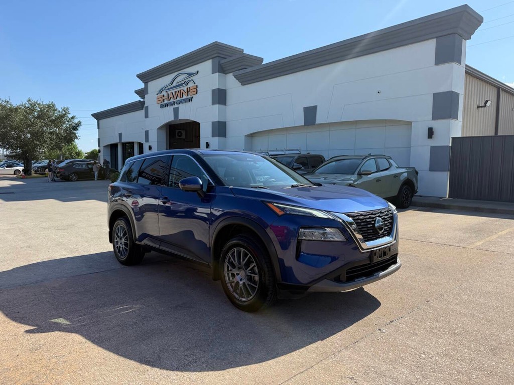 Nissan Rogue Vehicle Full-screen Gallery Image 37