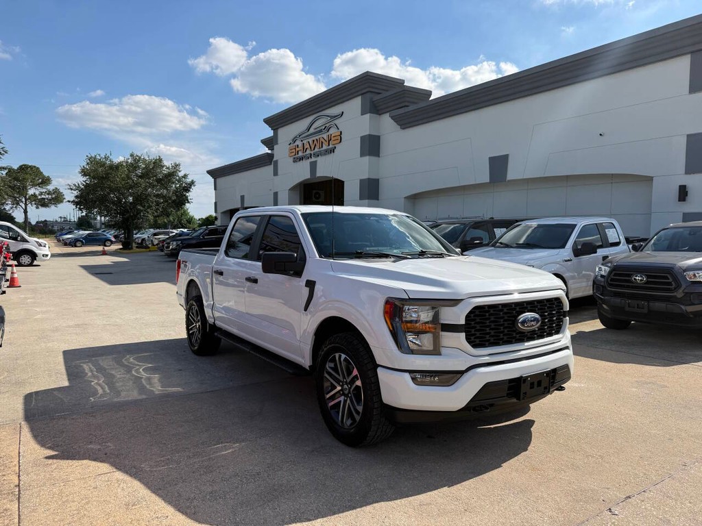Ford F-150 Vehicle Full-screen Gallery Image 02