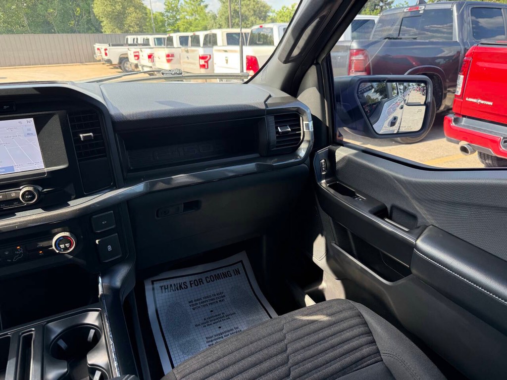 Ford F-150 Vehicle Full-screen Gallery Image 20