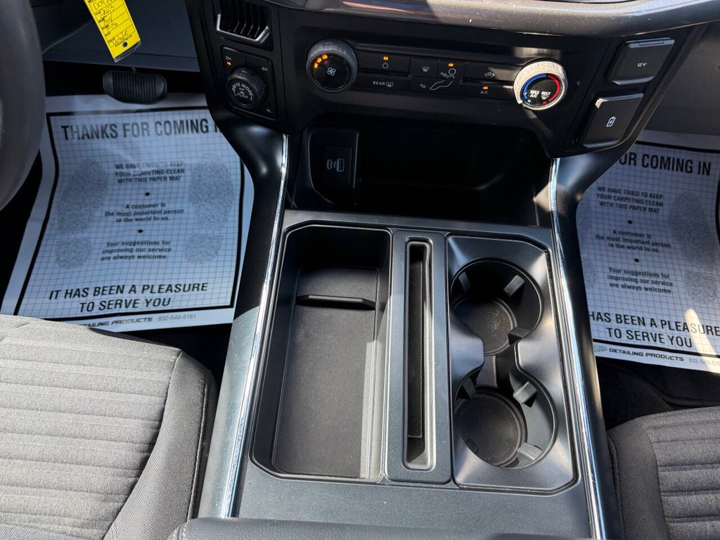Ford F-150 Vehicle Full-screen Gallery Image 29