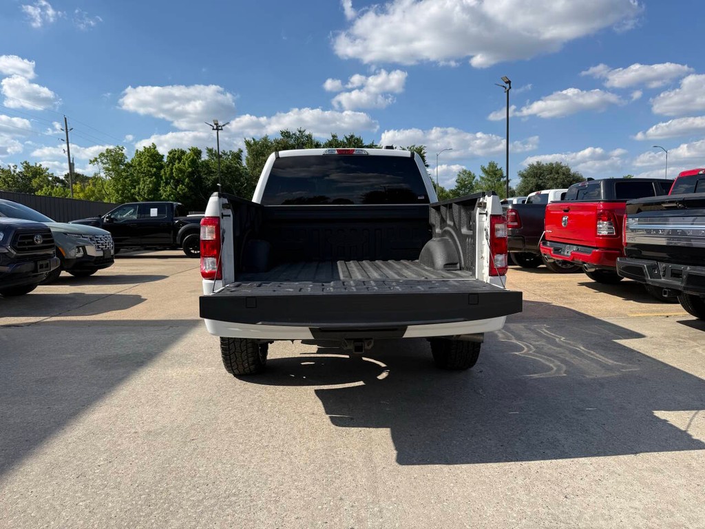 Ford F-150 Vehicle Full-screen Gallery Image 37