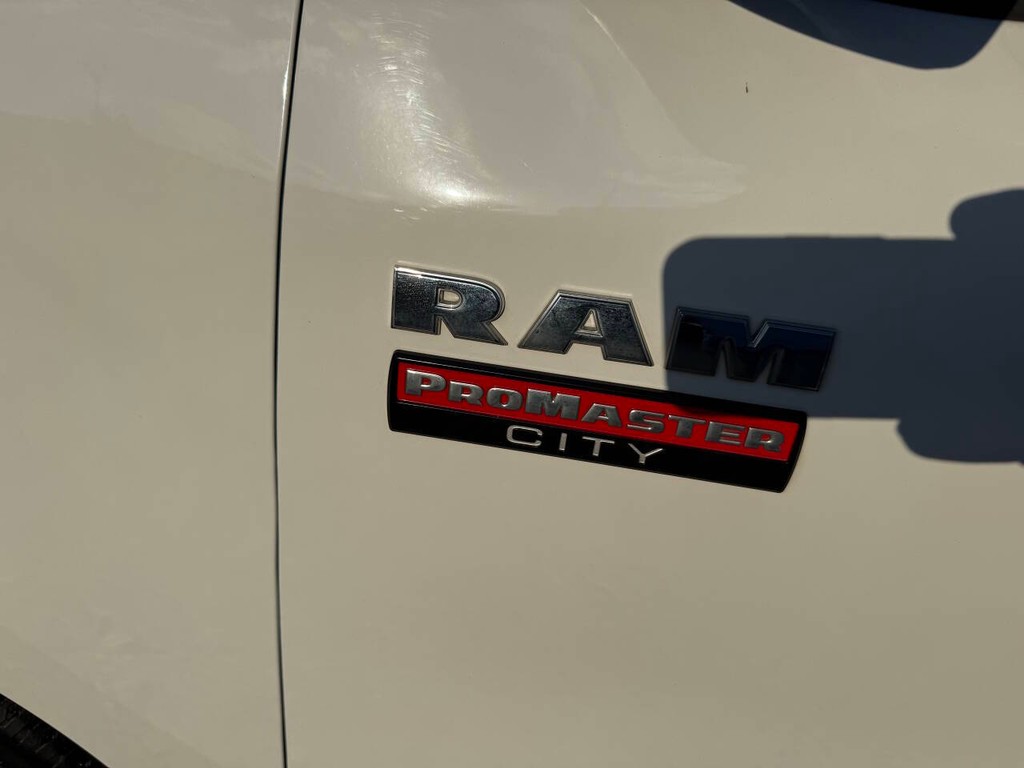 Ram ProMaster City Cargo Van Vehicle Full-screen Gallery Image 32