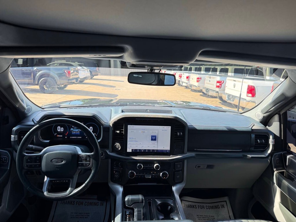 Ford F-150 Vehicle Full-screen Gallery Image 17
