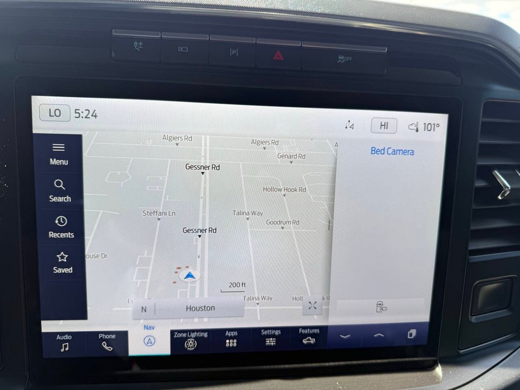 Ford F-150 Vehicle Full-screen Gallery Image 26