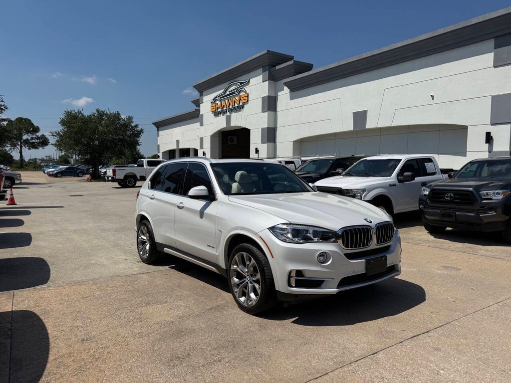 BMW X5 Vehicle Full-screen Gallery Image 41
