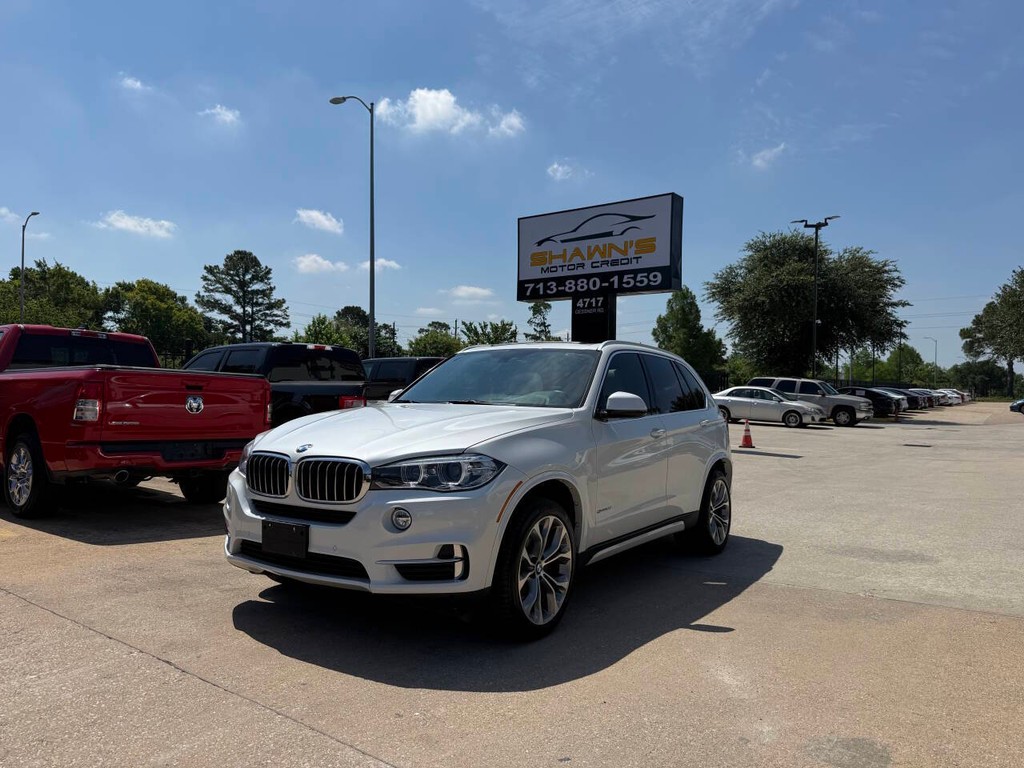 BMW X5 Vehicle Full-screen Gallery Image 42