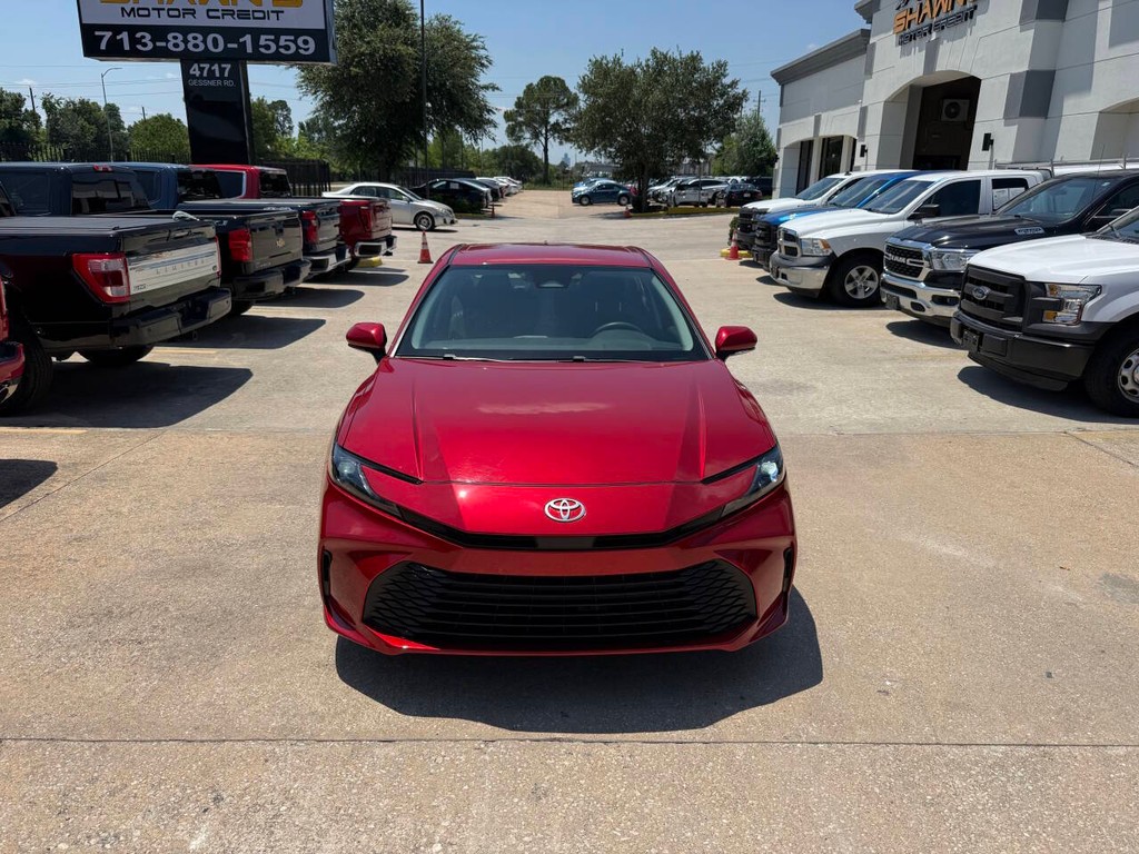 Toyota Camry Vehicle Full-screen Gallery Image 36