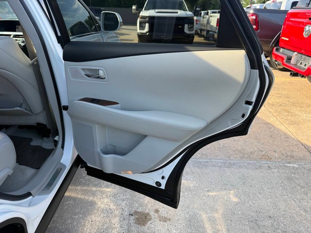 Lexus RX 350 Vehicle Full-screen Gallery Image 16