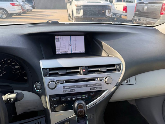 Lexus RX 350 Vehicle Full-screen Gallery Image 24