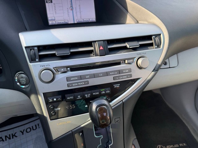 Lexus RX 350 Vehicle Full-screen Gallery Image 27