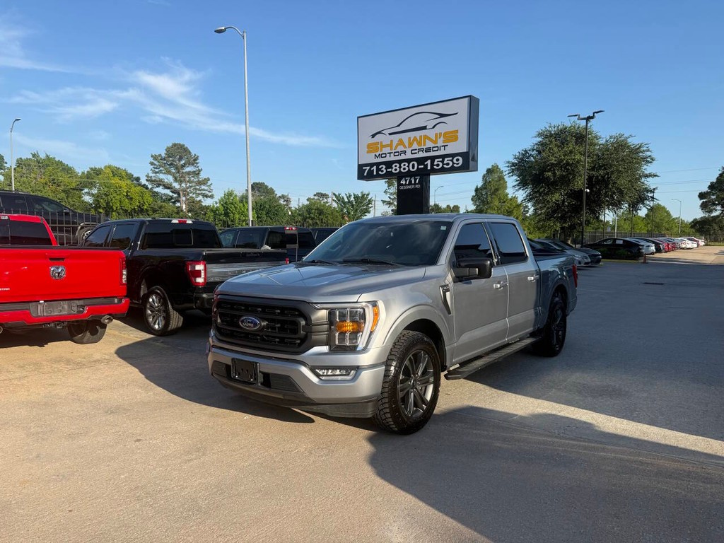 Ford F-150 Vehicle Full-screen Gallery Image 03