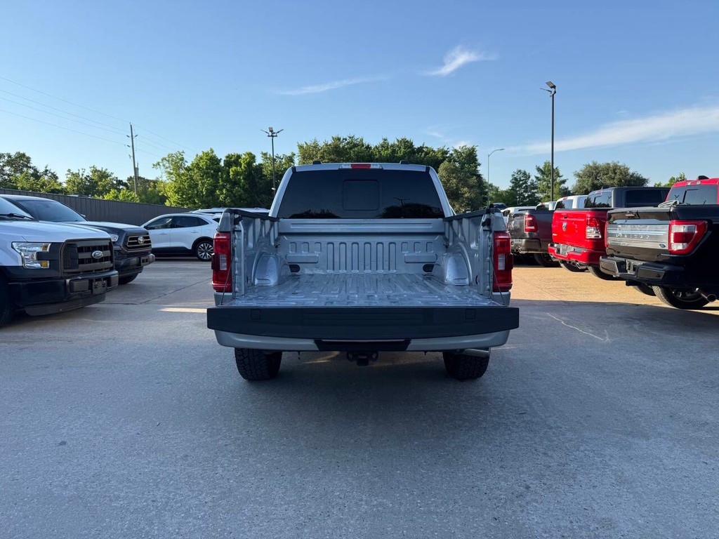 Ford F-150 Vehicle Full-screen Gallery Image 38