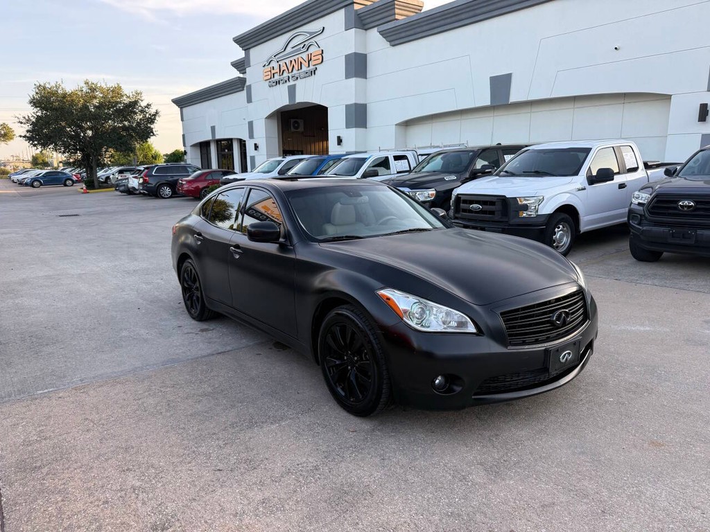 INFINITI M37 Vehicle Full-screen Gallery Image 41