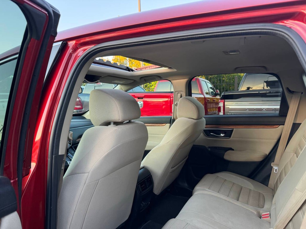 Honda CR-V Vehicle Full-screen Gallery Image 12