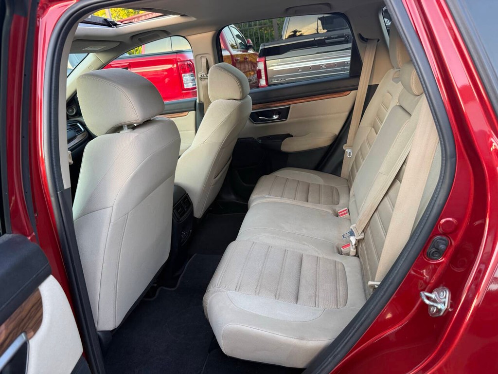 Honda CR-V Vehicle Full-screen Gallery Image 13