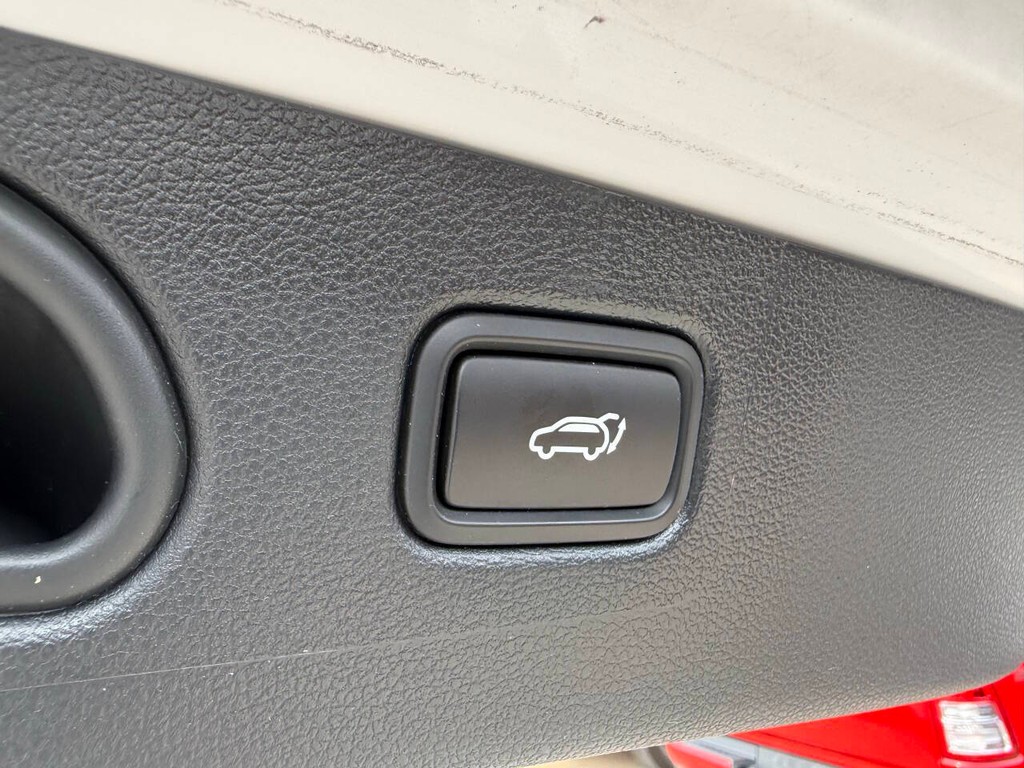 Hyundai Tucson Vehicle Full-screen Gallery Image 39