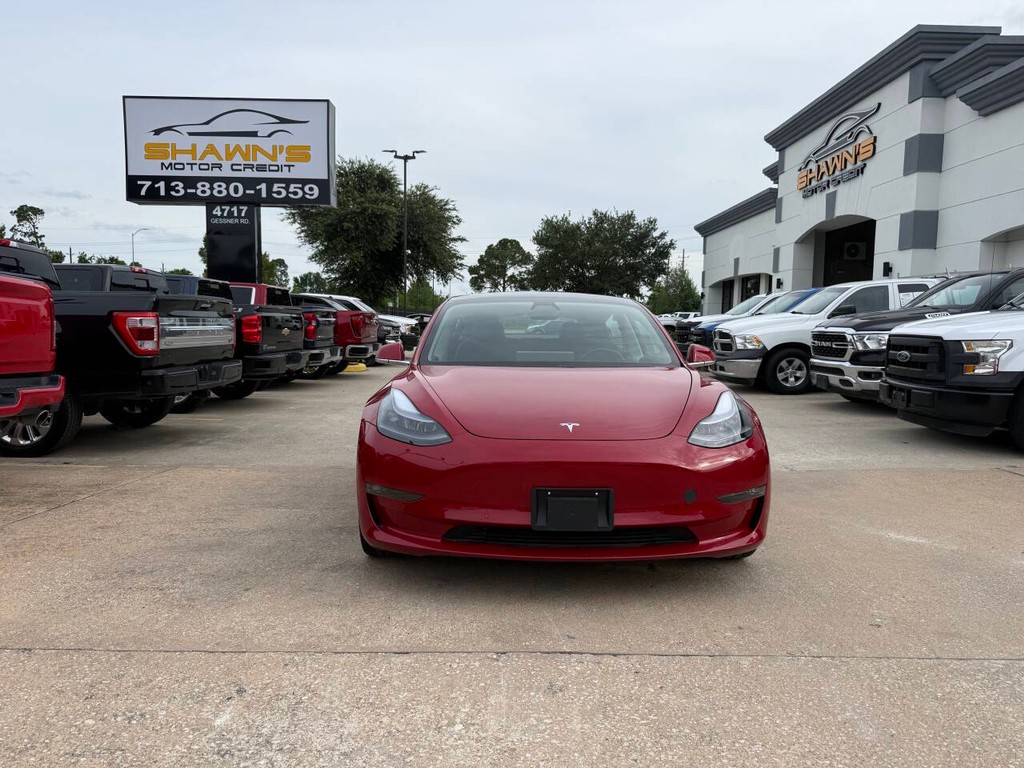 Tesla Model 3 Vehicle Full-screen Gallery Image 39