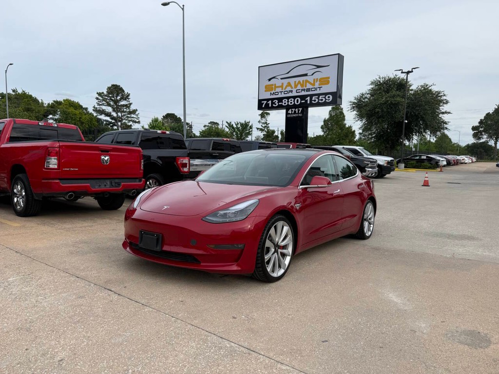 Tesla Model 3 Vehicle Full-screen Gallery Image 41