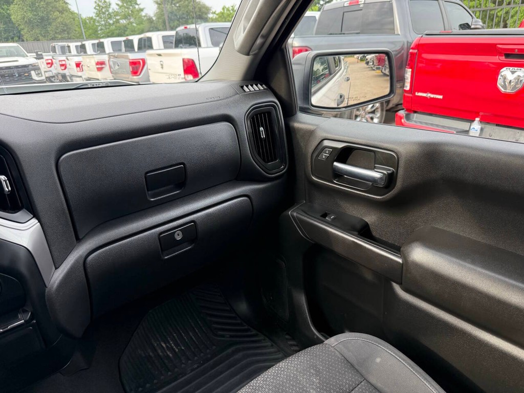 Chevrolet Silverado 1500 Limited Vehicle Full-screen Gallery Image 20