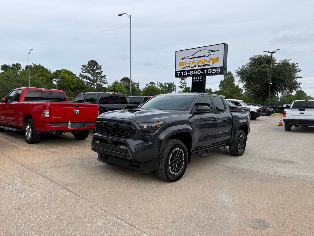 Toyota Tacoma Vehicle Full-screen Gallery Image 03