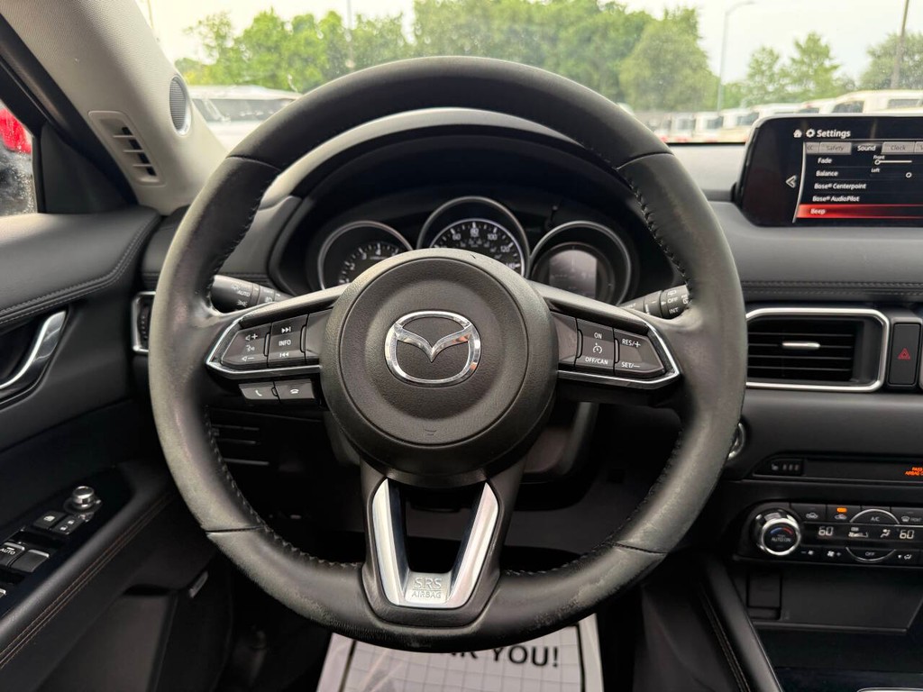 Mazda CX-5 Vehicle Full-screen Gallery Image 22
