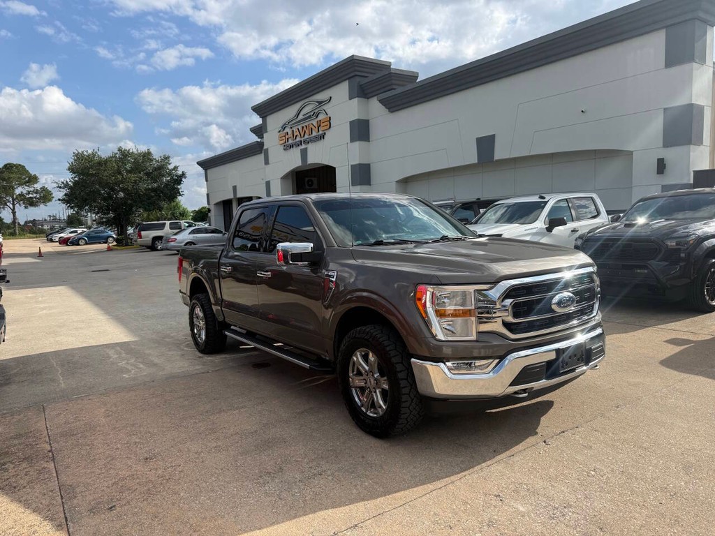 Ford F-150 Vehicle Full-screen Gallery Image 02