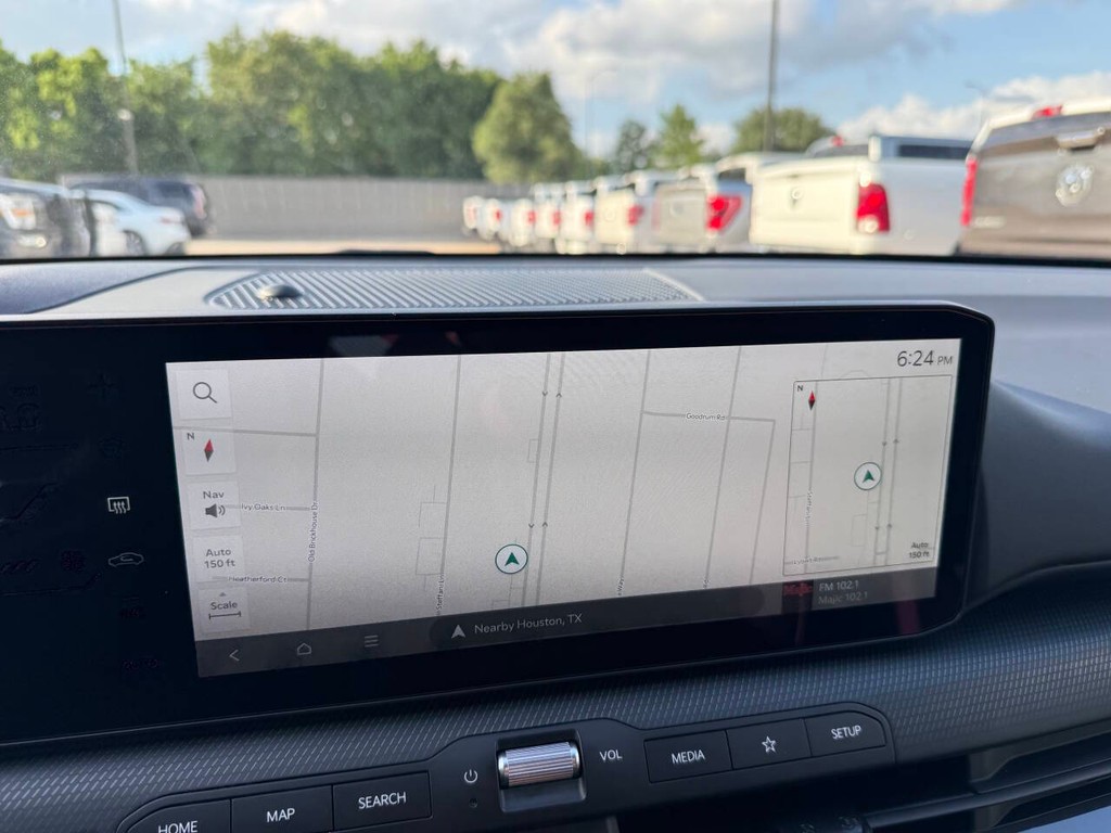 Kia K4 Vehicle Full-screen Gallery Image 25