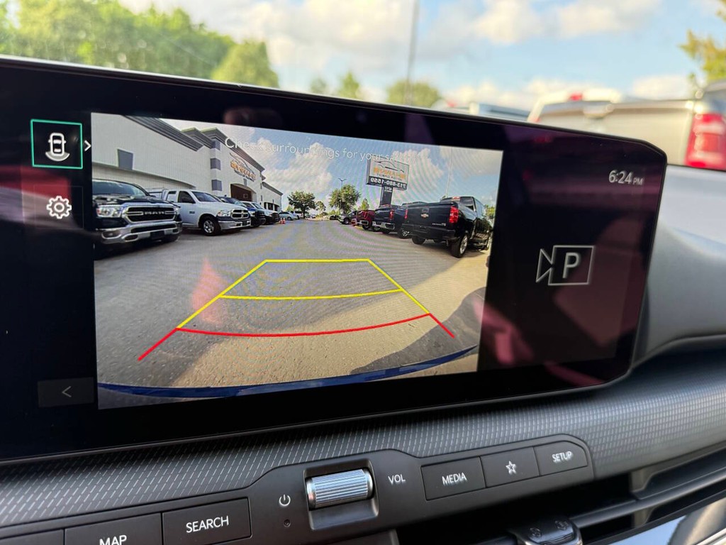 Kia K4 Vehicle Full-screen Gallery Image 26