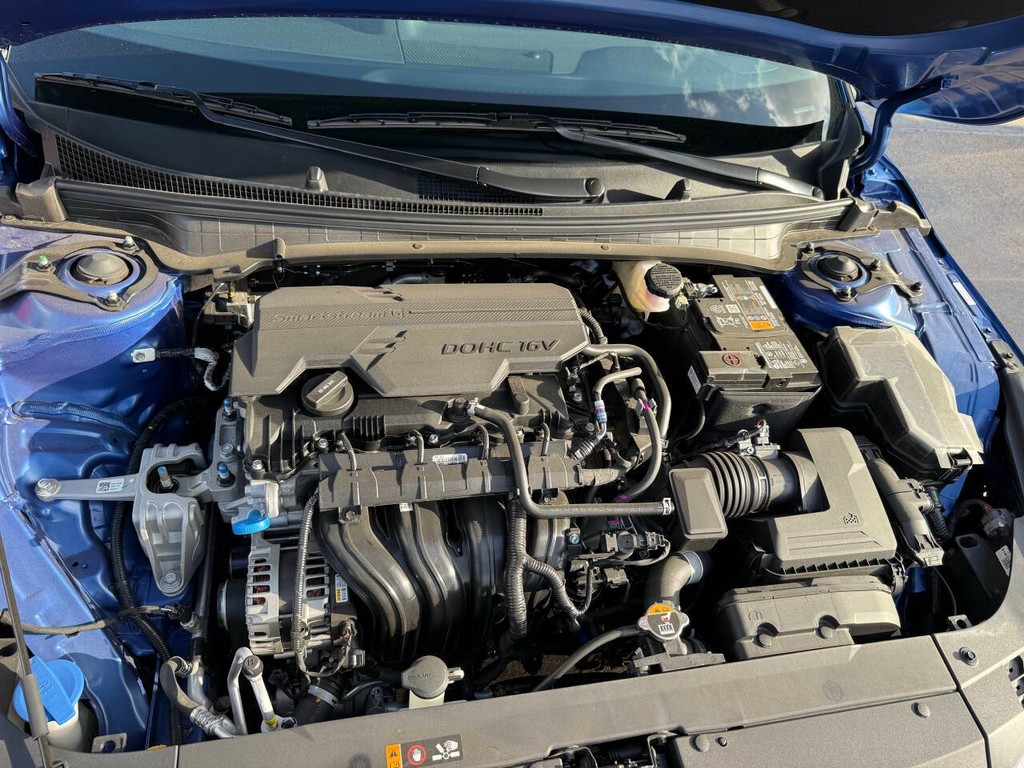 Kia K4 Vehicle Full-screen Gallery Image 34