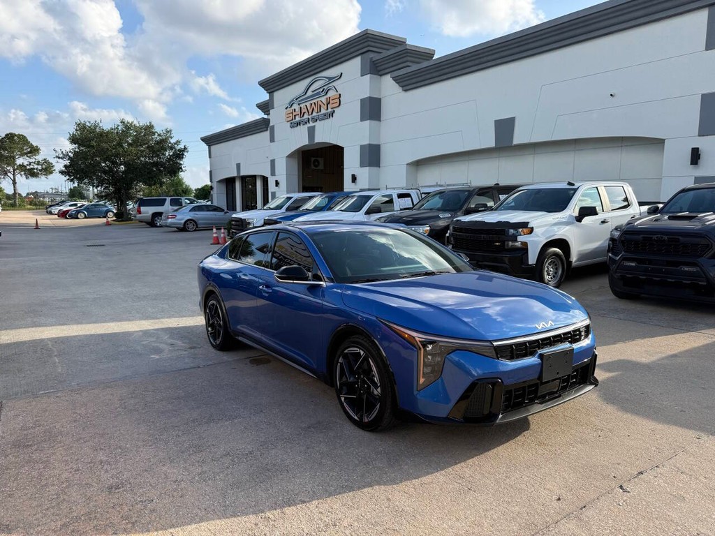Kia K4 Vehicle Full-screen Gallery Image 40