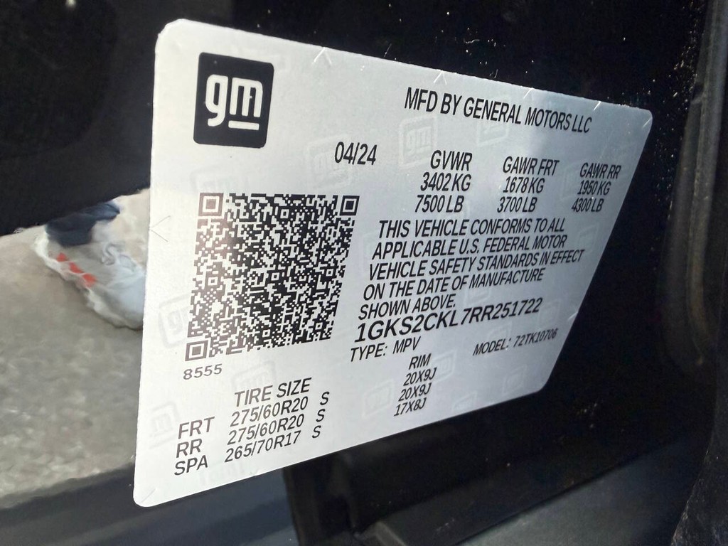 GMC Yukon Vehicle Full-screen Gallery Image 40