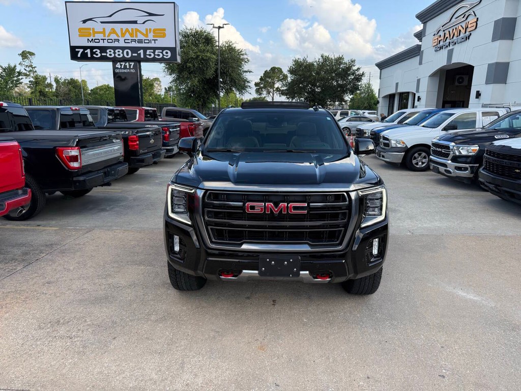 GMC Yukon Vehicle Full-screen Gallery Image 45