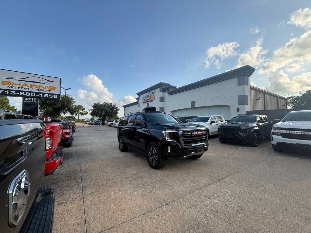 GMC Yukon Vehicle Full-screen Gallery Image 49