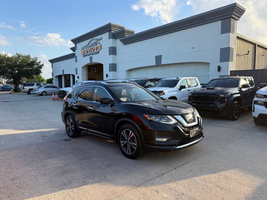 Nissan Rogue Vehicle Full-screen Gallery Image 38