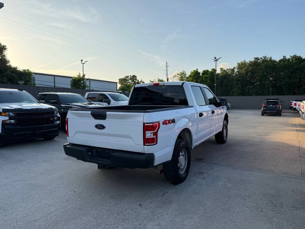 Ford F-150 Vehicle Full-screen Gallery Image 05