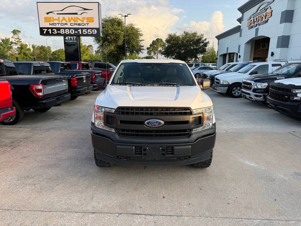 Ford F-150 Vehicle Full-screen Gallery Image 41